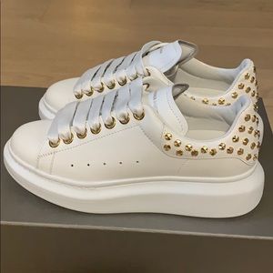 Alexander McQueen Studded Platform Sneaker